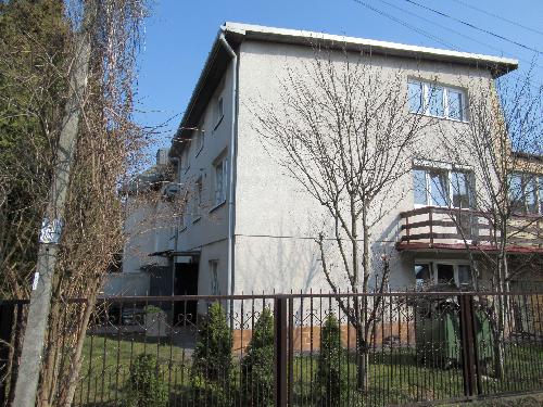 Dom Marki ul. Szkolna 200/250 m2