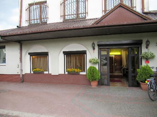 Budynek Ząbki ul. Piłsudskiego 550/800 m2